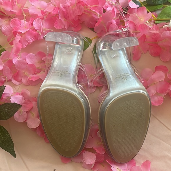 I wore them one time only! - Picture 3 of 4